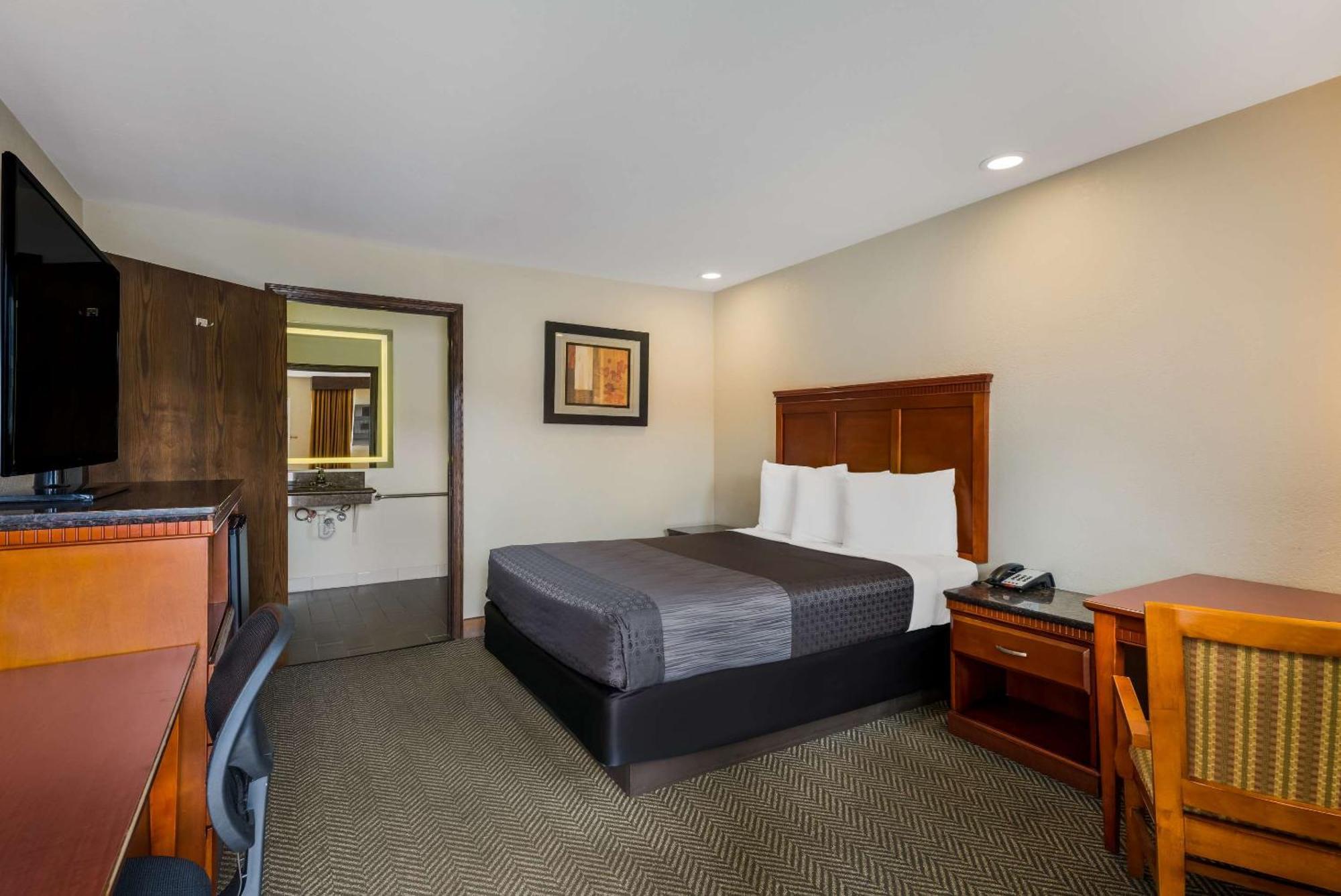 Rodeway Inn South San Francisco Airport Bagian luar foto