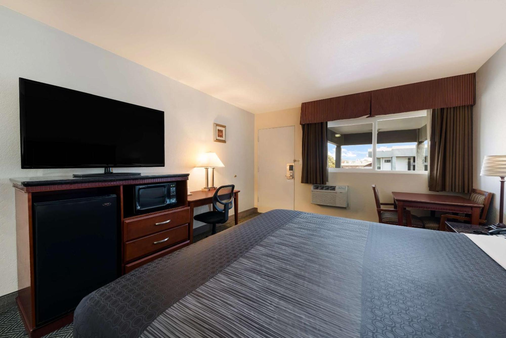 Rodeway Inn South San Francisco Airport Bagian luar foto
