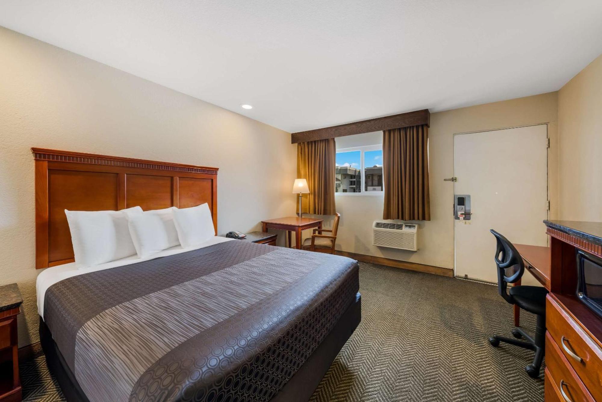 Rodeway Inn South San Francisco Airport Bagian luar foto