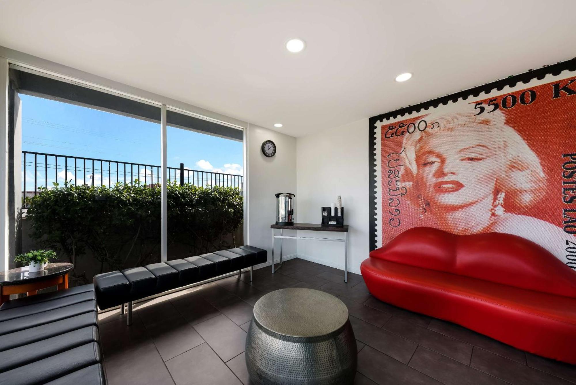 Rodeway Inn South San Francisco Airport Bagian luar foto
