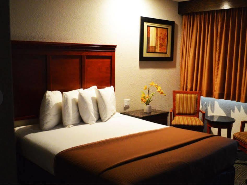 Rodeway Inn South San Francisco Airport Bagian luar foto